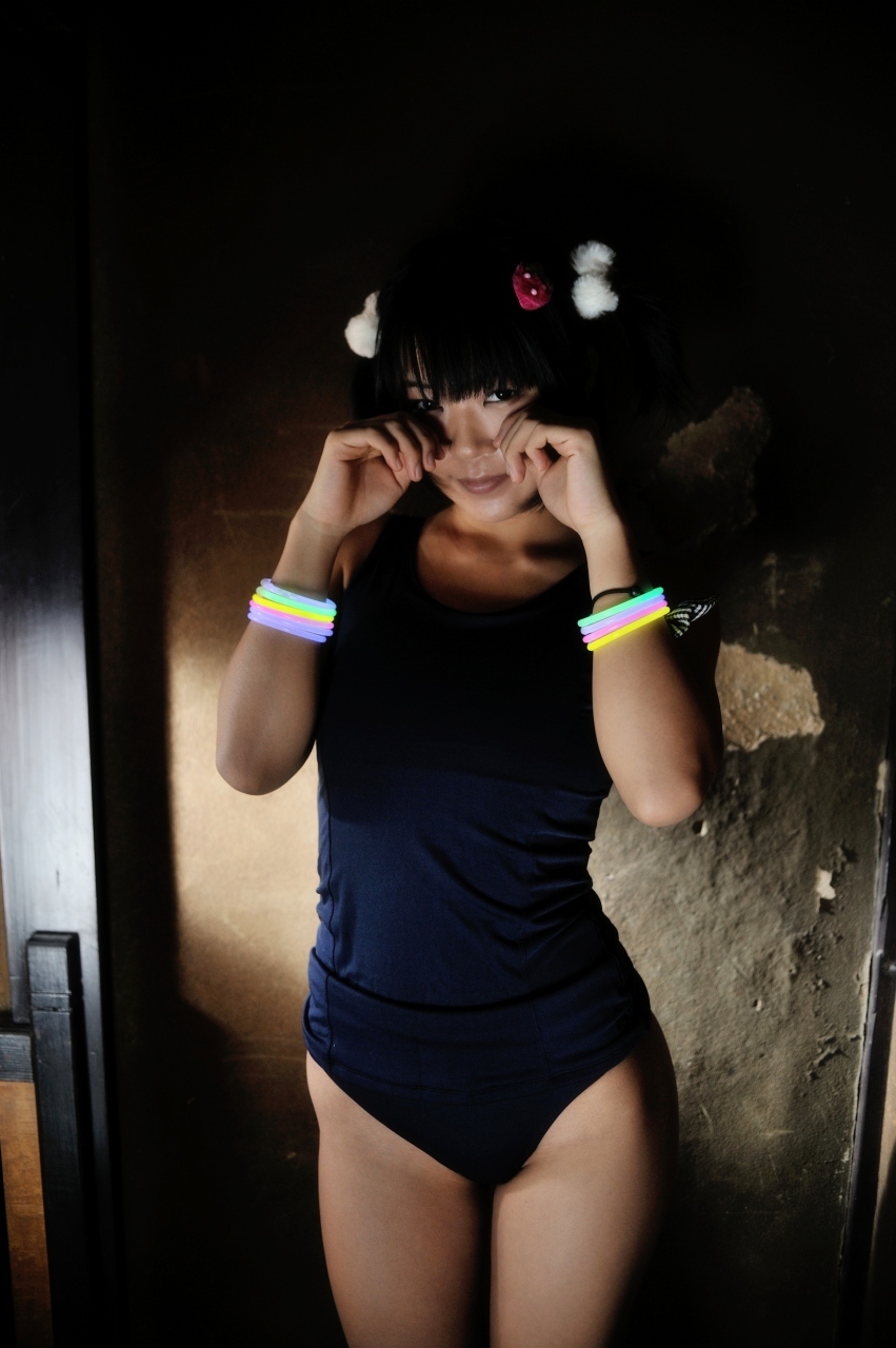 [Cosplay]  Hot Flute Student Pigtails & Perfect Ass 2